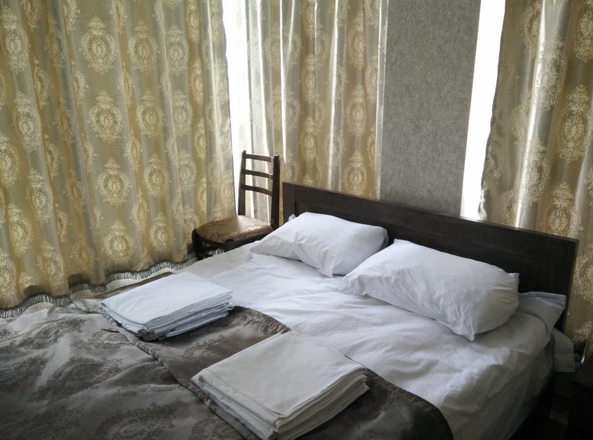 Hotel Mimino Tbilisi Exterior foto