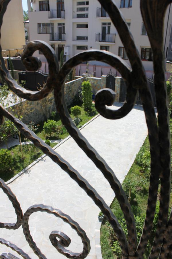 Hotel Mimino Tbilisi Exterior foto