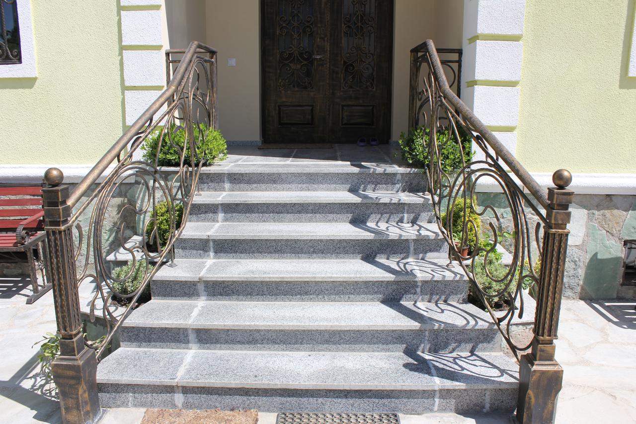 Hotel Mimino Tbilisi Exterior foto