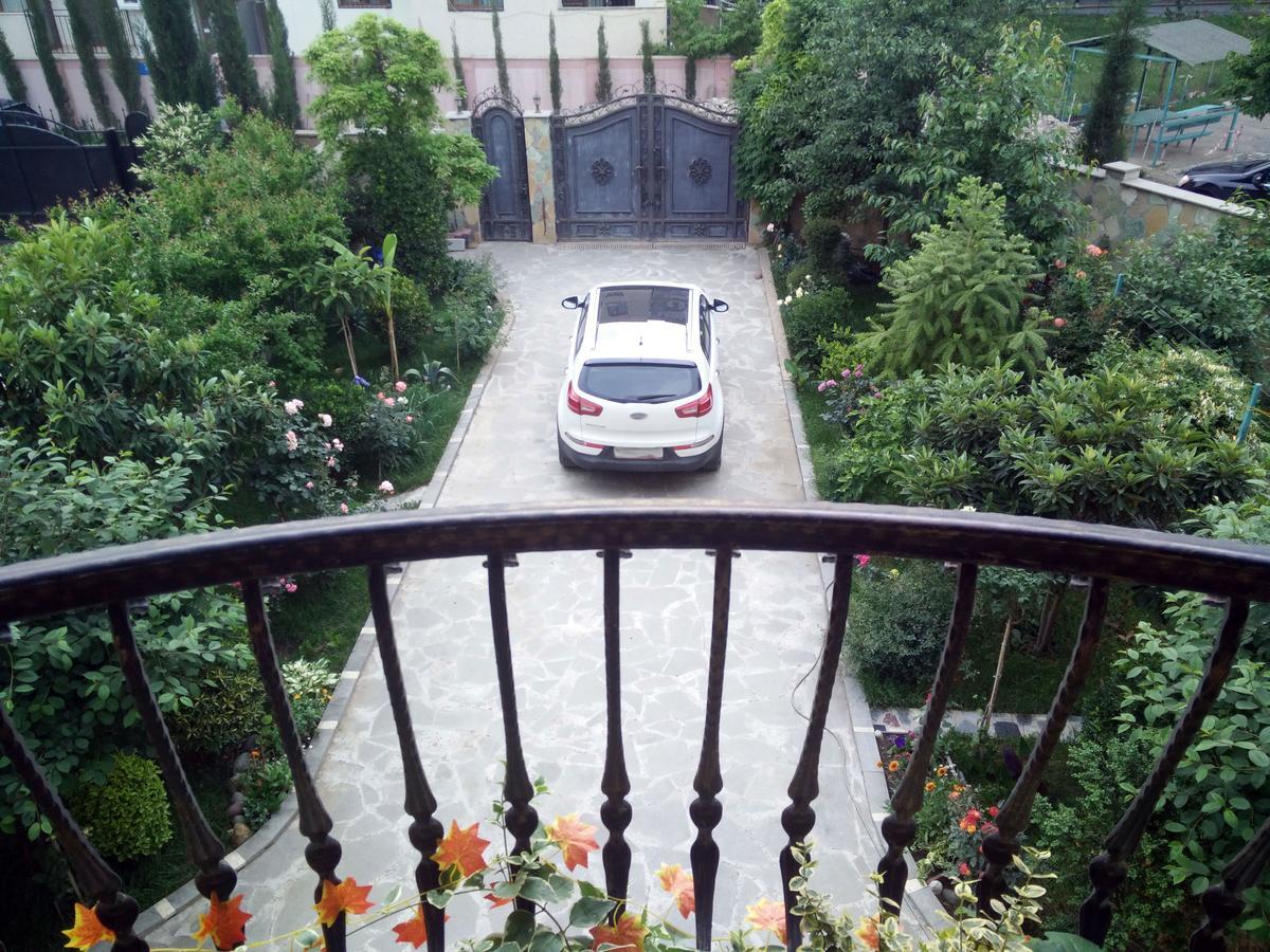 Hotel Mimino Tbilisi Exterior foto